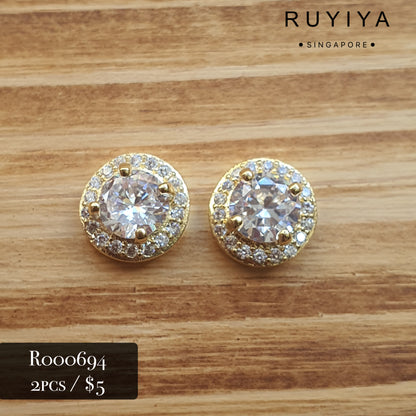 GOLD BRILLIANT ROUND CRYSTAL CHARM R000694