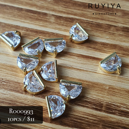 GOLD CRYSTAL BELL CHARM R000993