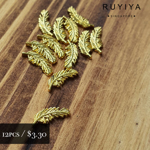 GOLD ANGEL FEATHER CHARM R001652