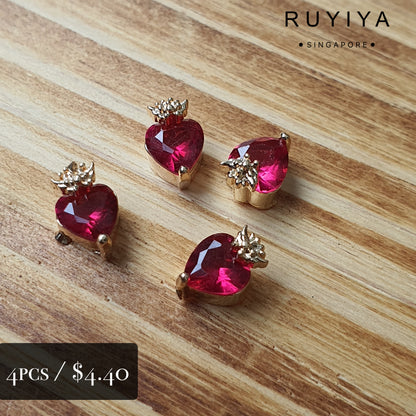 GOLD MAIDEN'S HEART CRYSTAL CHARM R001972