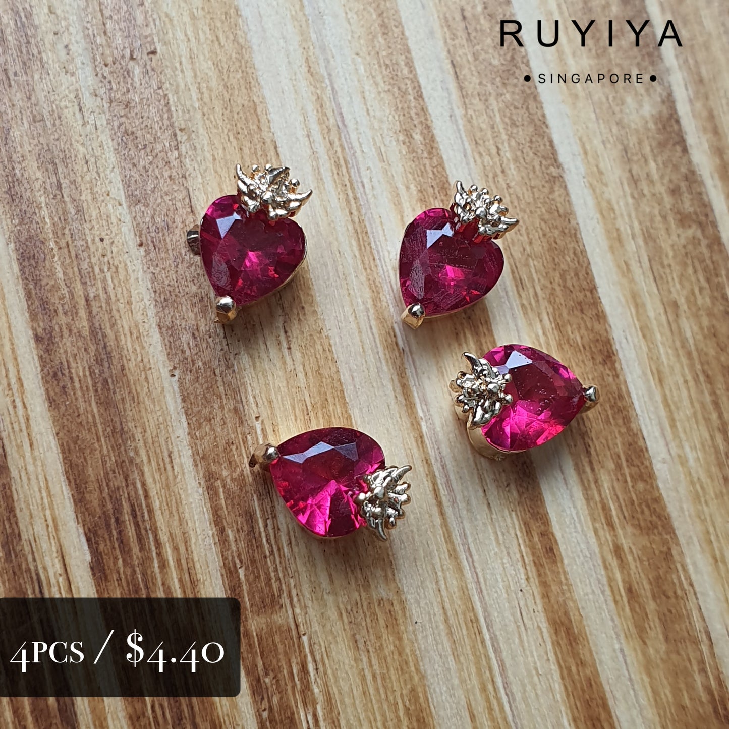 GOLD MAIDEN'S HEART CRYSTAL CHARM R001972