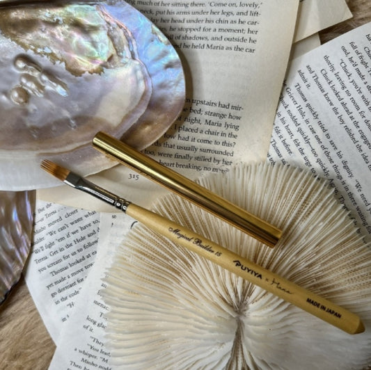 RUYIYA x HANA #15 MAGICAL BUILDER BRUSH