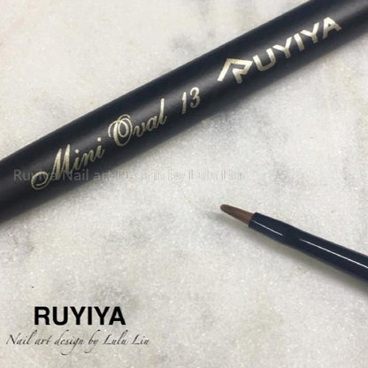 RUYIYA #13 MINI OVAL BRUSH