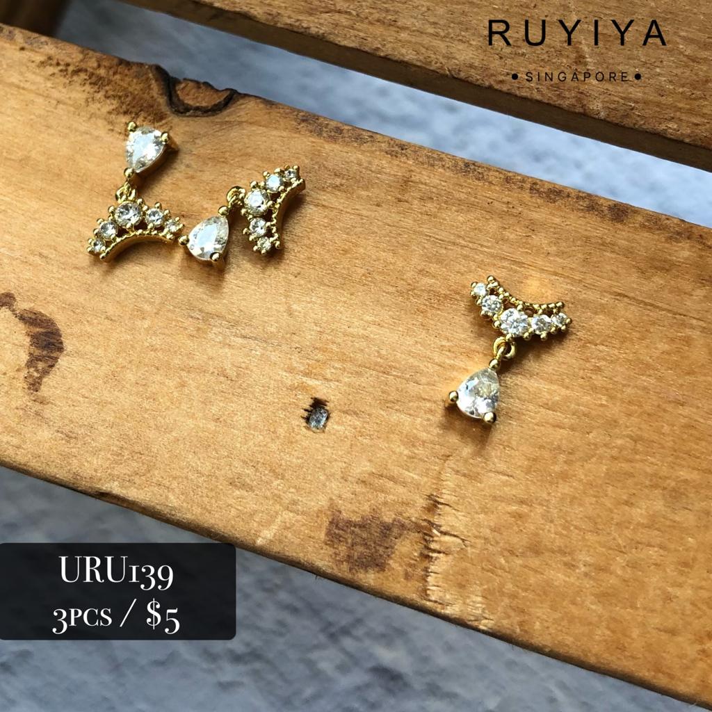 GOLD DANGLING TIARA (PINKY) URU139