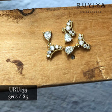 Load image into Gallery viewer, GOLD DANGLING TIARA (PINKY) URU139

